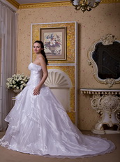 Simple Strapless A-line White Organza Wedding Dress For You Low Price
