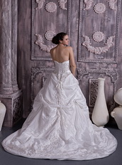 Princess Sweetheart Big Train Taffeta Embroidery Discount Wedding Dress Low Price