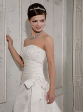 Affordable Strapless Lace Bowknot Wedding Dress Sample Sale Low Price