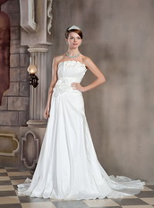 Discount A-line Strapless Wedding Dress With Handmade Flowers Decorate Low Price