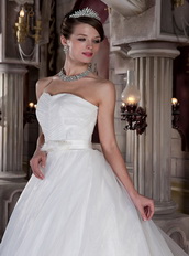 Best Seller Sweetheart Chapel Train Feathers Western Wedding Gown Puffy Low Price