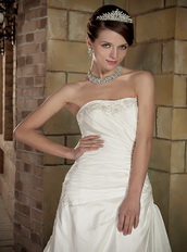 Ivory Strapless A-line Silhouette Wedding Dress Floor Length Style Low Price