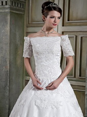 Modest Off The Shoulder Short Sleeves Appliques Wedding Dress Chapel Low Price