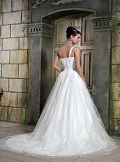 One Shoulder Floor Length Skirt Beautiful Wedding Dress With Feather Low Price