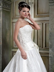 Custom Made Chapel Train Organza Strapless Wedding Gowns Designer Low Price