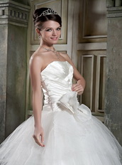 Popular Strapless Taffeta Bodice Bridal Dress With Puffy Skirt Low Price