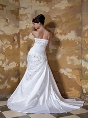 Column Sweetheart Affordable Wedding Dress For Beautiful Women Low Price