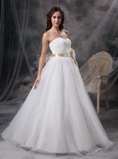 Pretty Strapless Floor-length Wedding Dress With Flowers Low Price