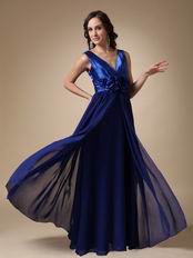 Royal Blue Chiffon V-neck Prom Dress With Handmade Flowers