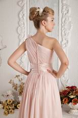 Affordable Ruched Pink Chiffon Prom Dresses With Shoulder Flowers