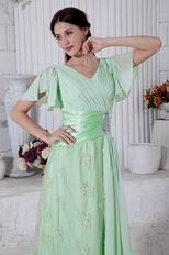 Top Designer V-Neck Skirt Light Green Chiffon Prom Dress With Lace