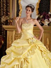 Embroidery Daffodil Military Gown With Side Flower Decorate