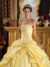 Embroidery Daffodil Military Gown With Side Flower Decorate
