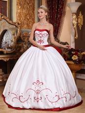 2018 Classical Style White Quinceanera Dress With Wine Red Details