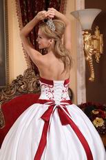 2018 Classical Style White Quinceanera Dress With Wine Red Details