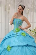 Strapless Dama Quinceanera Dress With Spring Green Flower