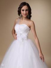 Cheap Puffy Wedding Dress With Handmade Flowers Bottom