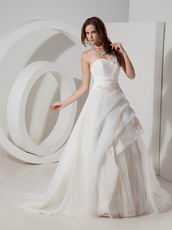 Appliqued Sweetheart A-line Silhouette Ivory Organza Wedding Dress