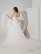 Appliqued Sweetheart A-line Silhouette Ivory Organza Wedding Dress