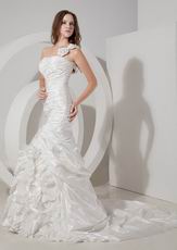 Mermaid One Shoulder Designer Brand New Wedding Gown