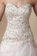Sweetheart Appliqued Bridal Classical Style Wedding Gown
