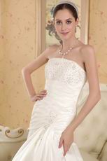 A-line Strapless Chapel Train Ivory Taffeta Bridal Wedding Dresses