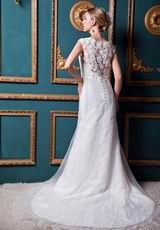 Scoop Appliques Mermaid Chapel Ivory Wedding Dress Petite
