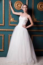Simple Sweetheart A-line Floor Length Ivory Tulle Bridal Dress