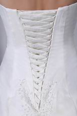 Beautiful Appliqued Bottom Lace Puffy Skirt Wedding Dress Online