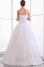 Strapless Dentate Appliqued Bottom Puffy Skirt Wedding Dress