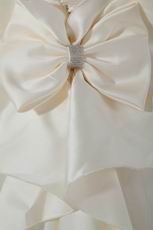 Discount Strapless Appliques Ball Gown Ivory Net Bridal Gowns