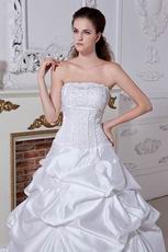 Inexpensive Strapless Appliques Bubble Ball Gown Bridal Gowns