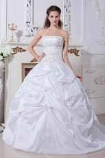 Affordable Strapless Bubble Skirt Ivory Wedding Dress With Embroidery