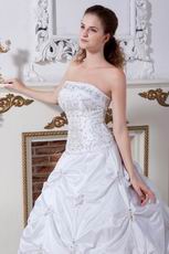 Affordable Strapless Bubble Skirt Ivory Wedding Dress With Embroidery