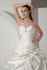 Inexpensive Sweetheart Crystal Corset Ivory Bridal Wedding Dress