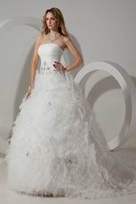 Affordable Strapless Puffy Ivory Net Elegant Bridal Wedding Dress