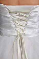 Elegant White Wedding Dress With Handmade Flower Decorate