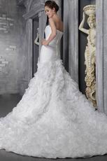 Romantic Sweetheart Ruffled Chapel Organza Skirt Wedding Dress