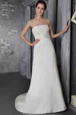 Simple Strapless Ivory Taffeta Bridal Gown With Applique