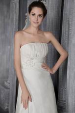 Simple Strapless Ivory Taffeta Bridal Gown With Applique