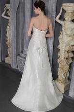 Simple Strapless Ivory Taffeta Bridal Gown With Applique