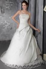 A-Line Strapless Taffeta Brand New Wedding Dress With Lace