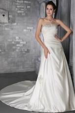 Discount Strapless Designer Wedding Dress With Chapel Train