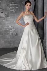 Discount Strapless Designer Wedding Dress With Chapel Train