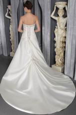 Discount Strapless Designer Wedding Dress With Chapel Train