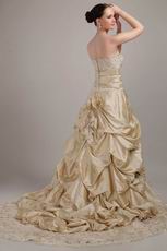 Handmade Flower Decorate Bridal Lace Wedding Dress In Champagne