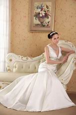 2014 New Arrival V Neckline Wedding Dress With Mermaid Design