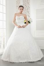 Sweetheart Neck A-line Silhouette Cream Wedding Dress Glamorous