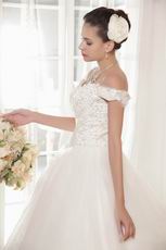 Hot Sale Off The Shoulder Ivory Wedding Dress With Applique