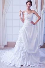 Sweetheart Neck Appliques Bodice A-line White Taffeta Bridal Dress